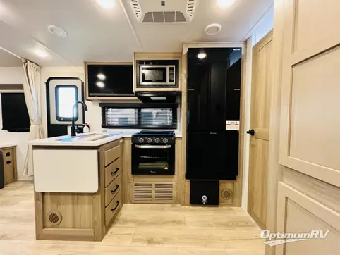 2025 Forest River Flagstaff Micro Lite 22SQS RV Photo 2