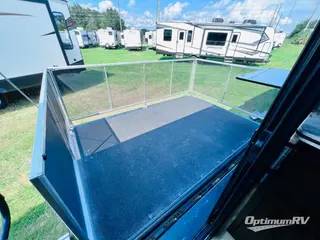 2017 Jayco Seismic 4212 RV Photo 4