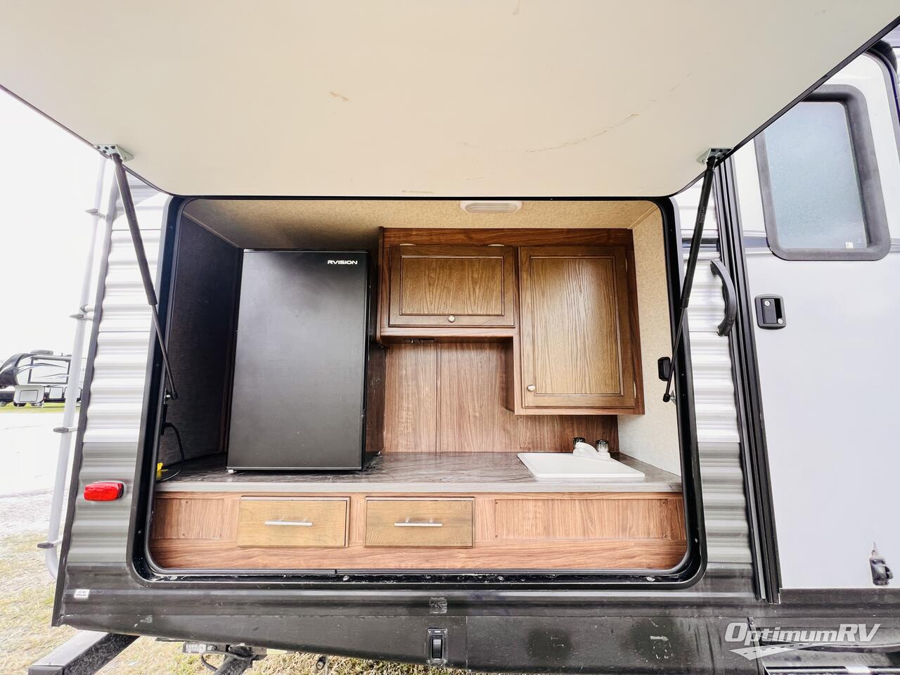 2018 Heartland Prowler 32P BHS Photo 4