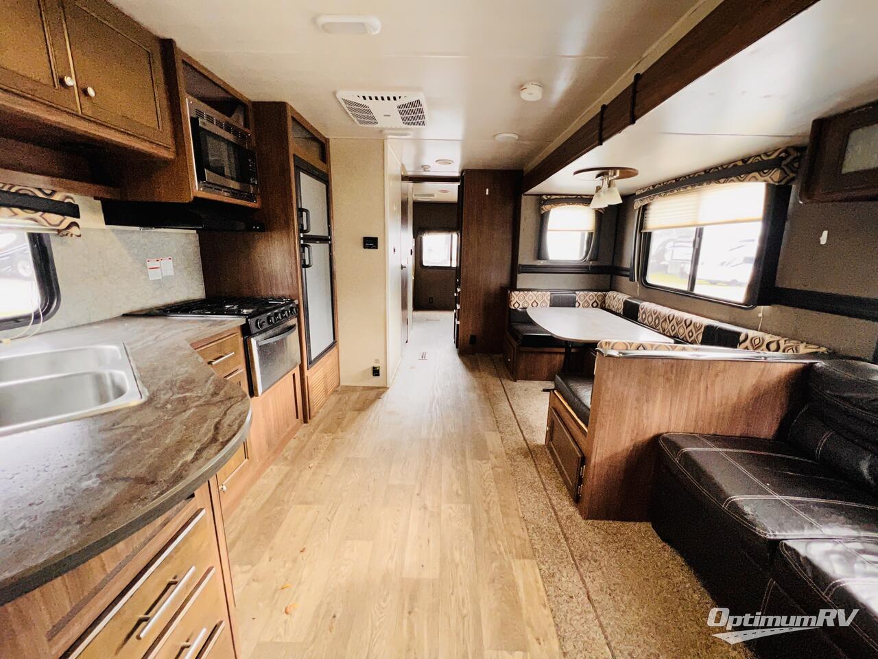 2018 Heartland Prowler 32P BHS Photo 5