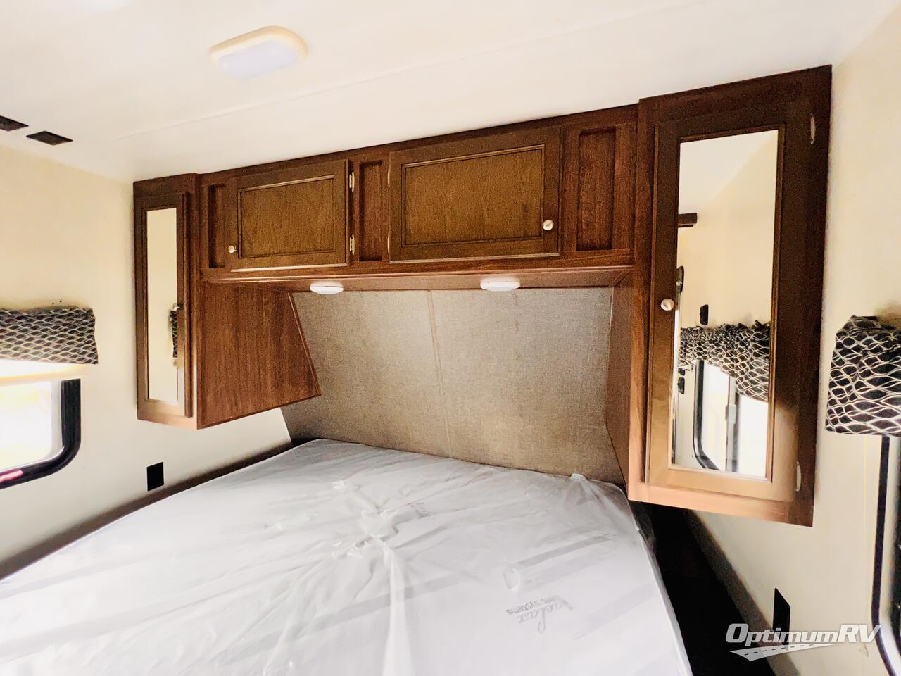 2018 Heartland Prowler 32P BHS Photo 17