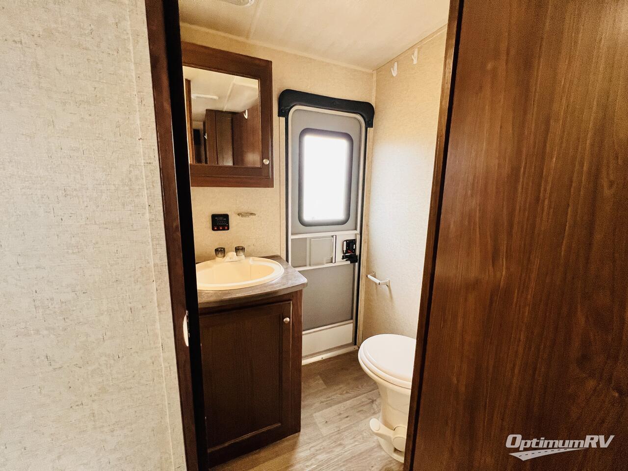 2018 Heartland Prowler 32P BHS Photo 22