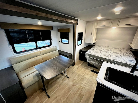 2025 Keystone Bullet Classic 1840RB RV Photo 2