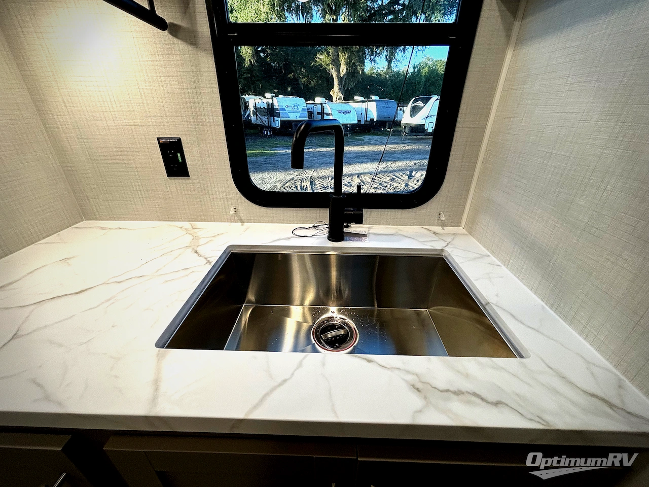 2027 Keystone Hideout 234MLS Photo 10