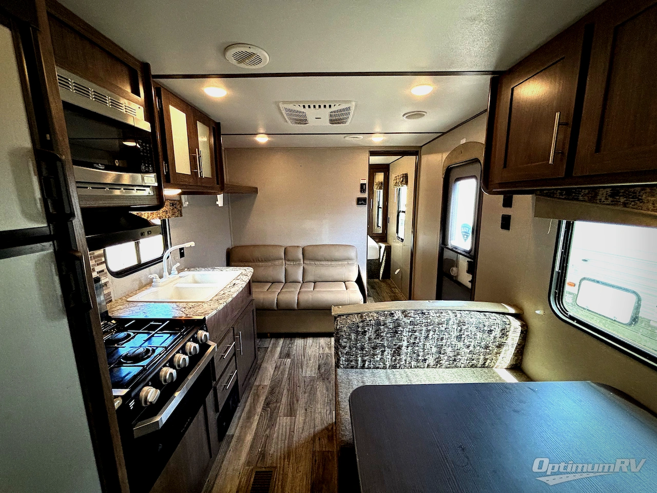 2019 Keystone Hideout 262LHS Photo 5
