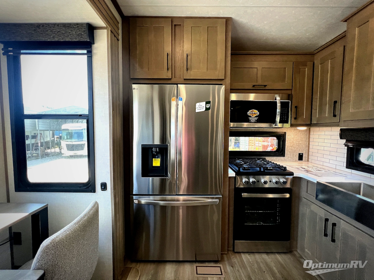 2025 KZ Durango Gold G391RKF Photo 19