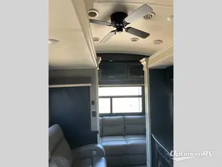 2021 Jayco Pinnacle 36FBTS RV Photo 4