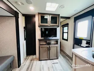 2022 Highland Ridge Open Range Conventional OT26BHS RV Photo 3