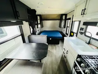 2022 Jayco Jay Flight SLX 8 264BH RV Photo 2