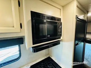 2022 Jayco Jay Flight SLX 8 224BH RV Photo 3