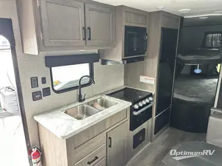 2022 Jayco Jay Flight SLX 8 224BH RV Photo 4