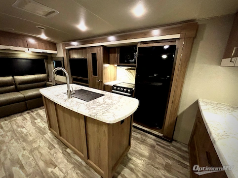 2022 Grand Design Imagine 2970RL RV Photo 4