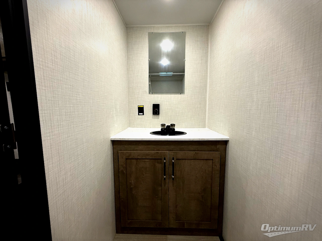 2026 Keystone Springdale Mini 1700FQ Photo 11