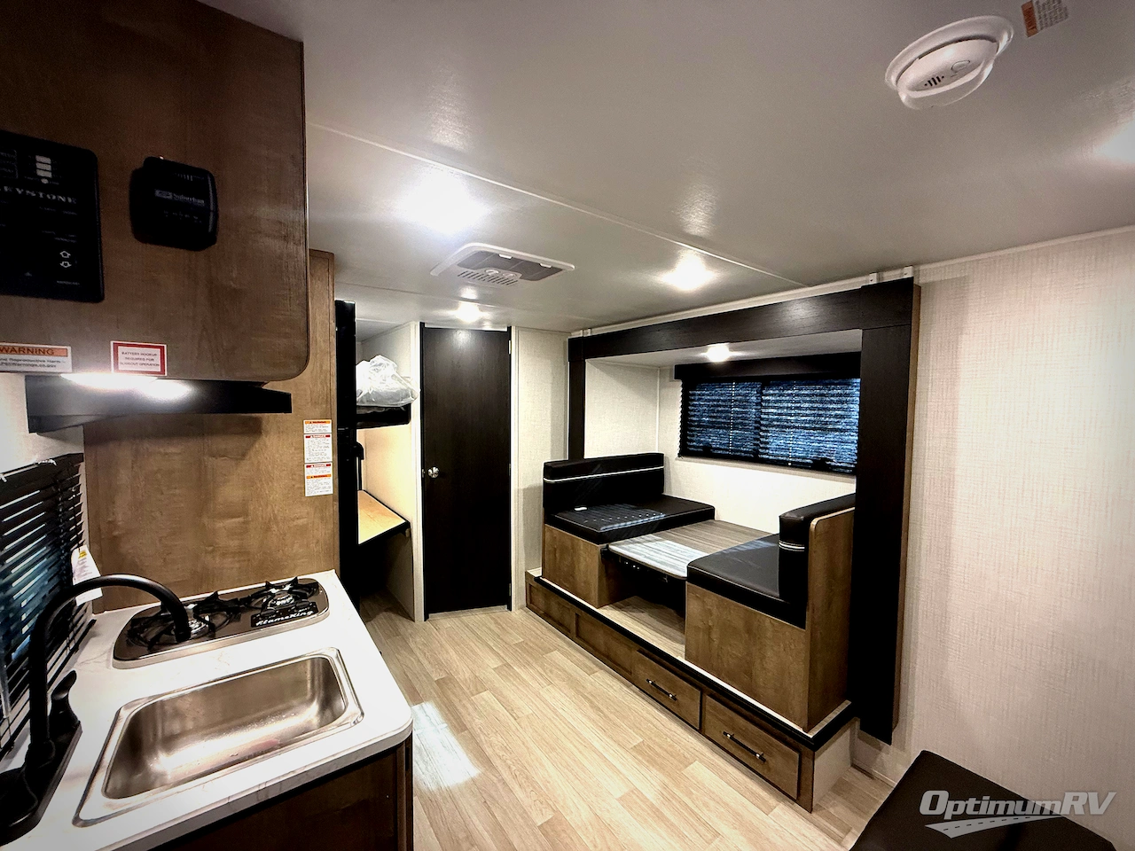 2026 Keystone Springdale Mini 1810BH Photo 7