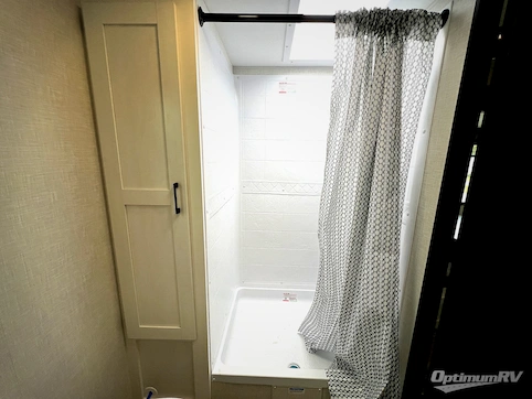 2026 Venture Sienna SA251VRB RV Photo 4