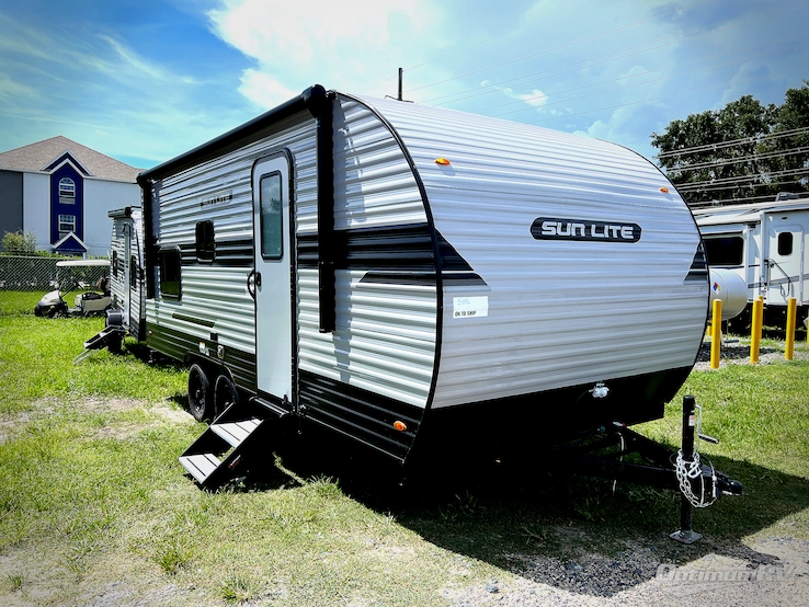2026 Sunset Park Sun Lite LTD 21DB RV Photo 1