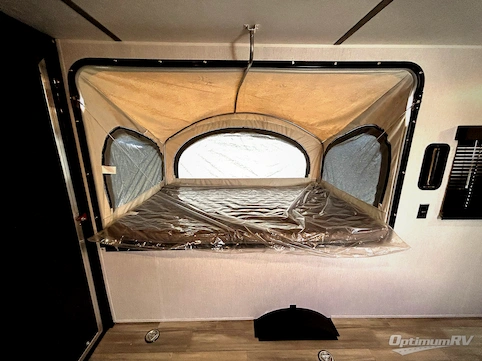 2026 Sunset Park Sun Lite 14TH RV Photo 4