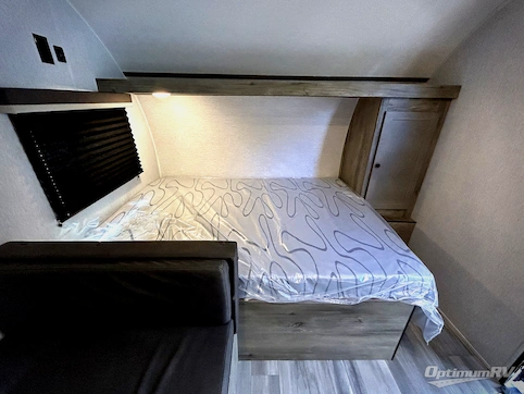 2026 Sunset Park Sun Lite LTD 21DO RV Photo 4