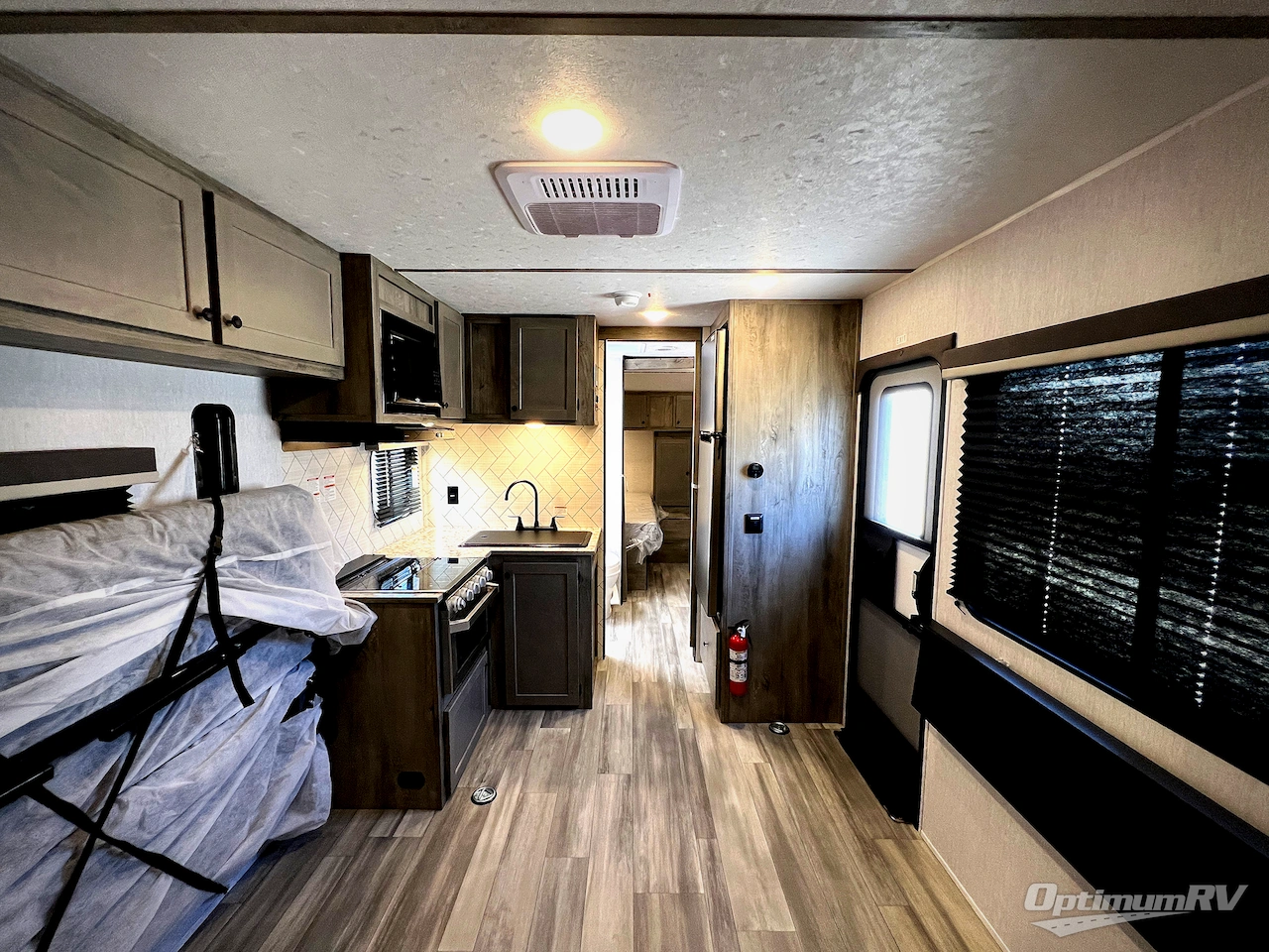 2026 Sunset Park Sun Lite 27WQB Photo 2