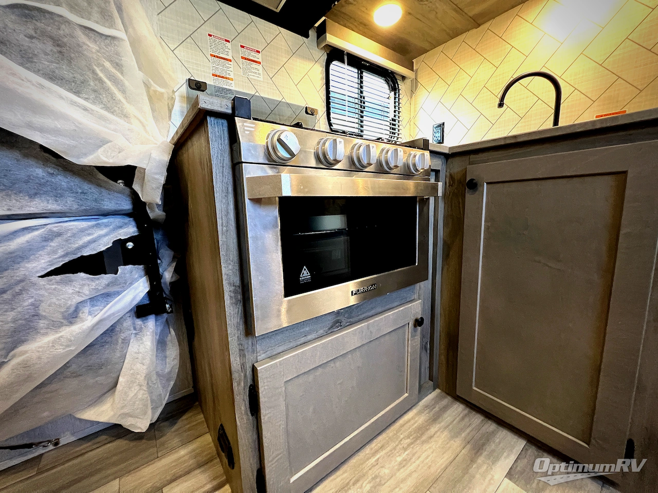 2026 Sunset Park Sun Lite 27WQB Photo 9