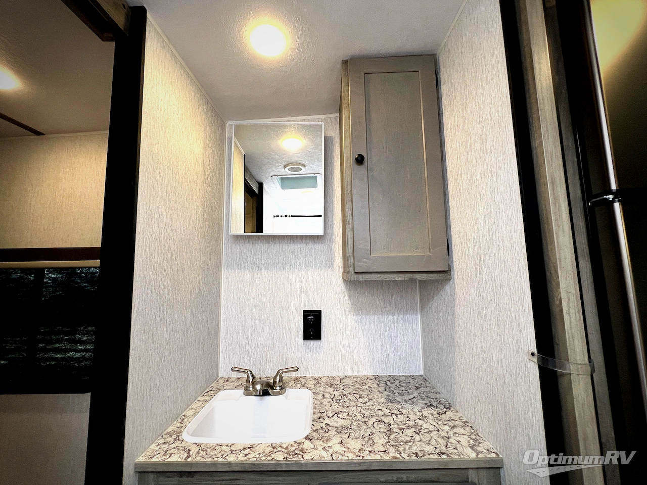 2026 Sunset Park Sun Lite 27WQB Photo 12
