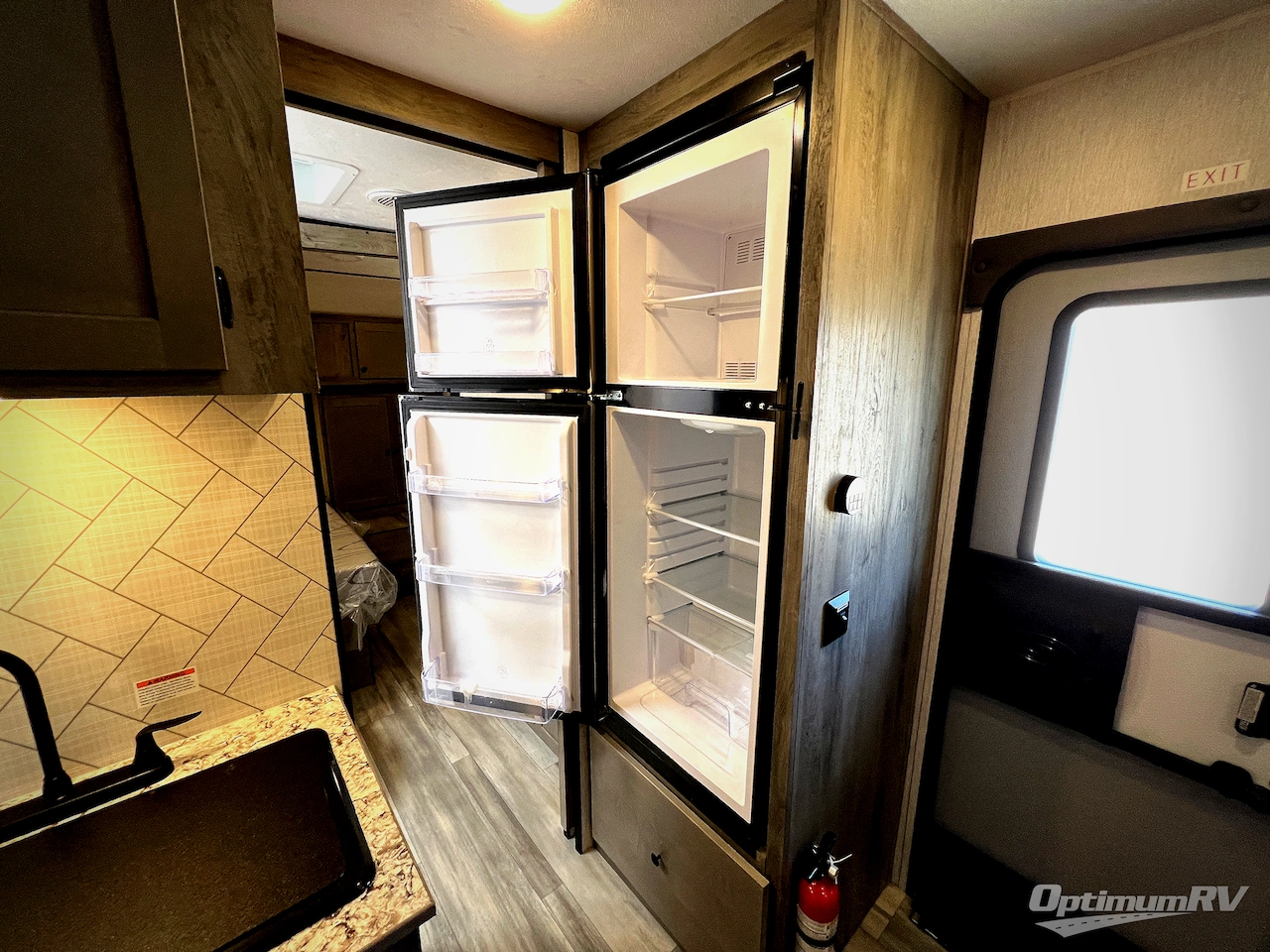 2026 Sunset Park Sun Lite 27WQB Photo 6
