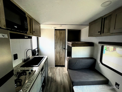 2026 Sunset Park Sun Lite LTD 19BH RV Photo 2