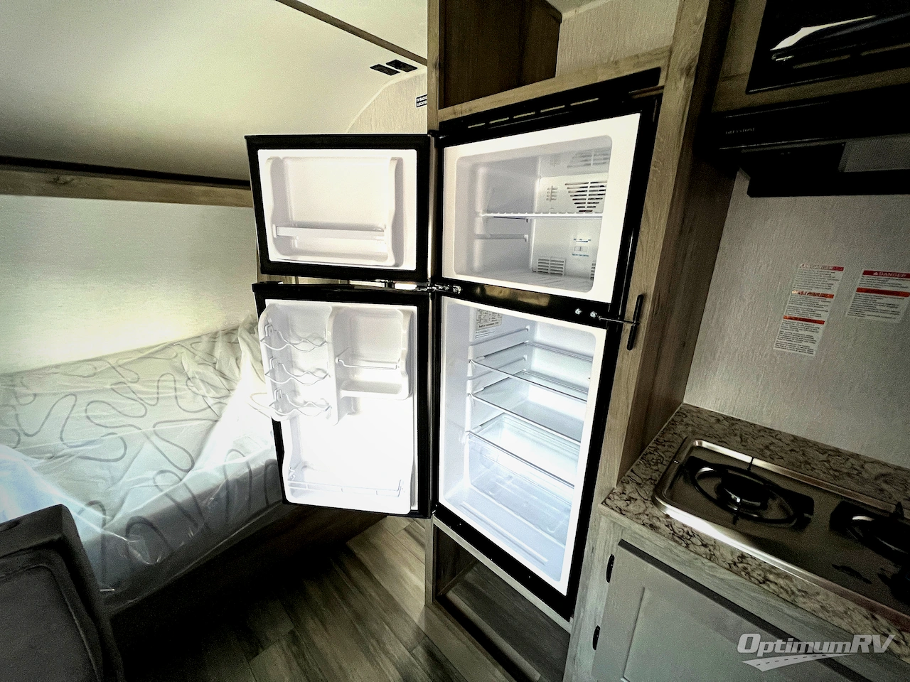 2026 Sunset Park Sun Lite LTD 19BH Photo 12