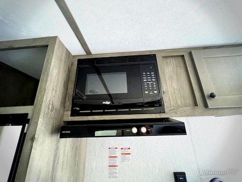 2026 Sunset Park Sun Lite LTD 19BH RV Photo 3