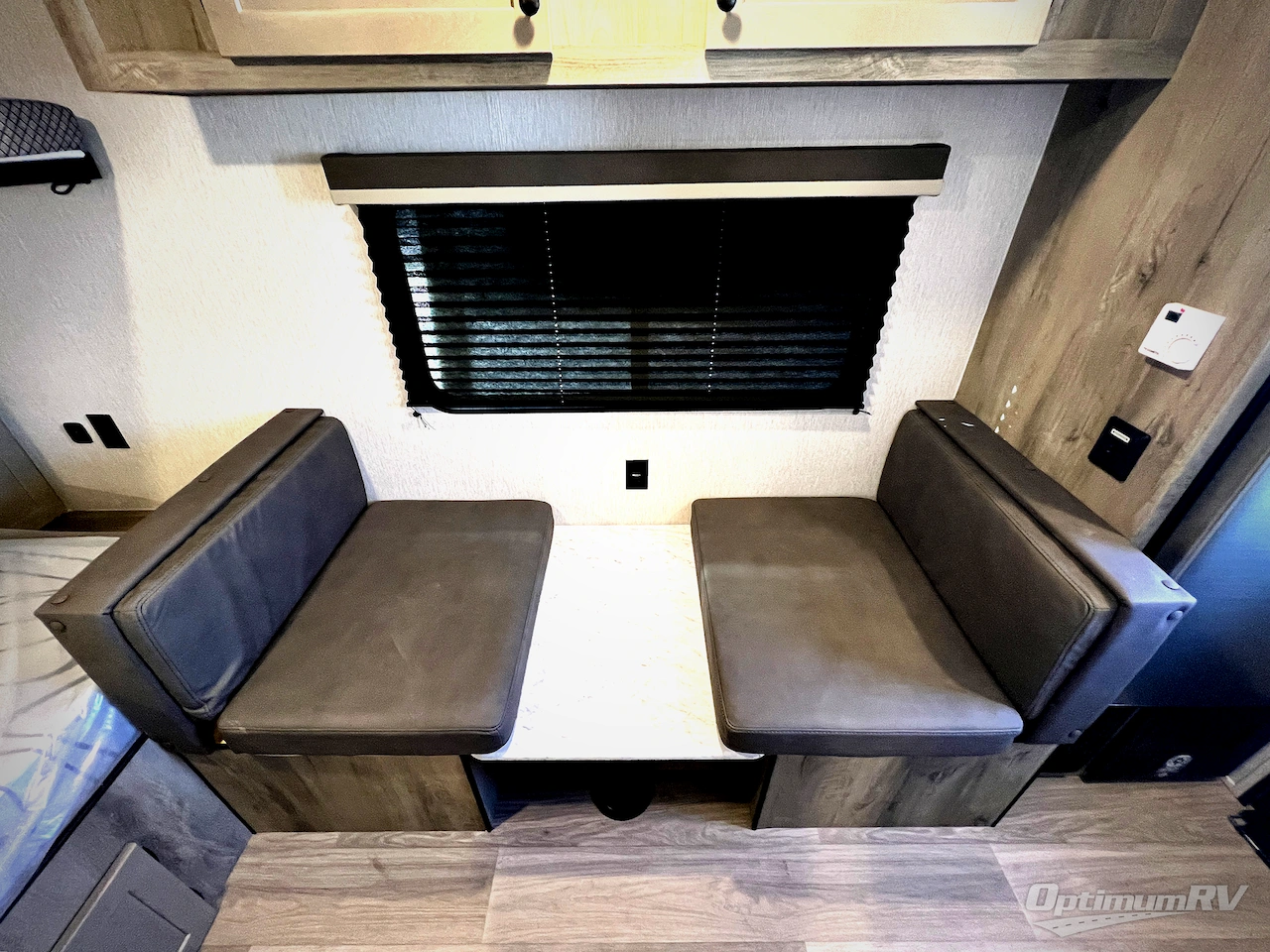 2026 Sunset Park Sun Lite 16BH Photo 9