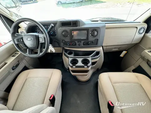 2022 Thor Chateau 24F RV Photo 3