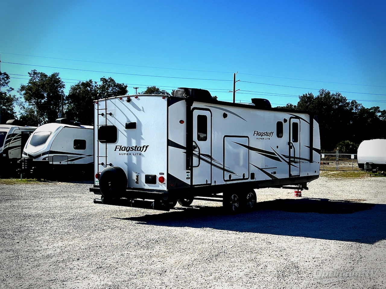 2022 Forest River Flagstaff Super Lite 26RKBS Photo 2