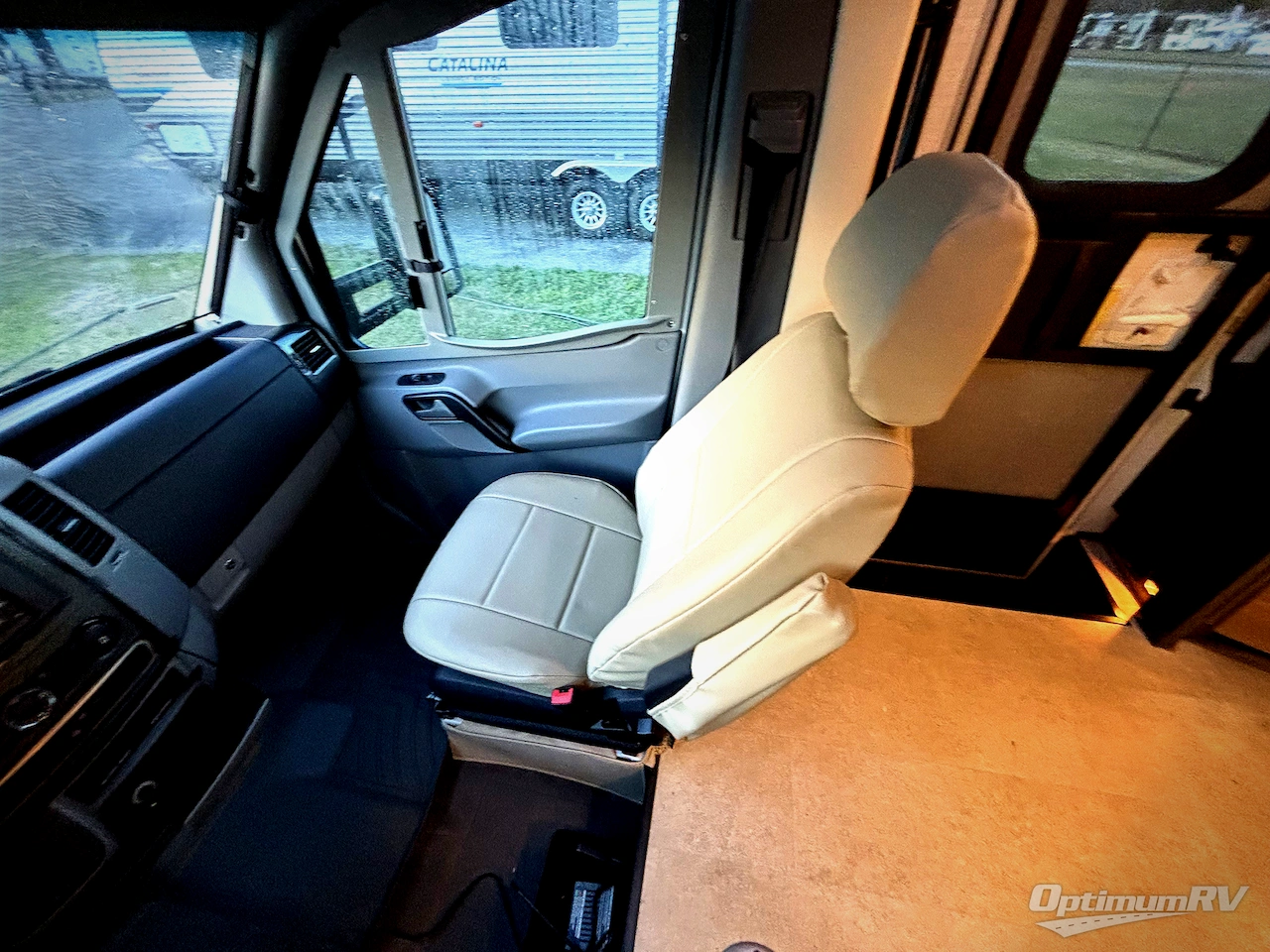 2015 Winnebago View 24M Photo 9