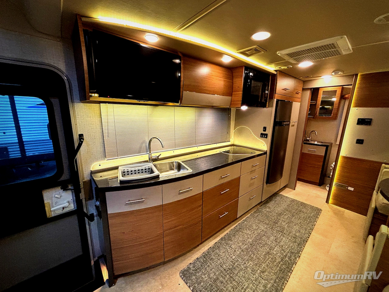 2015 Winnebago View 24M Photo 10