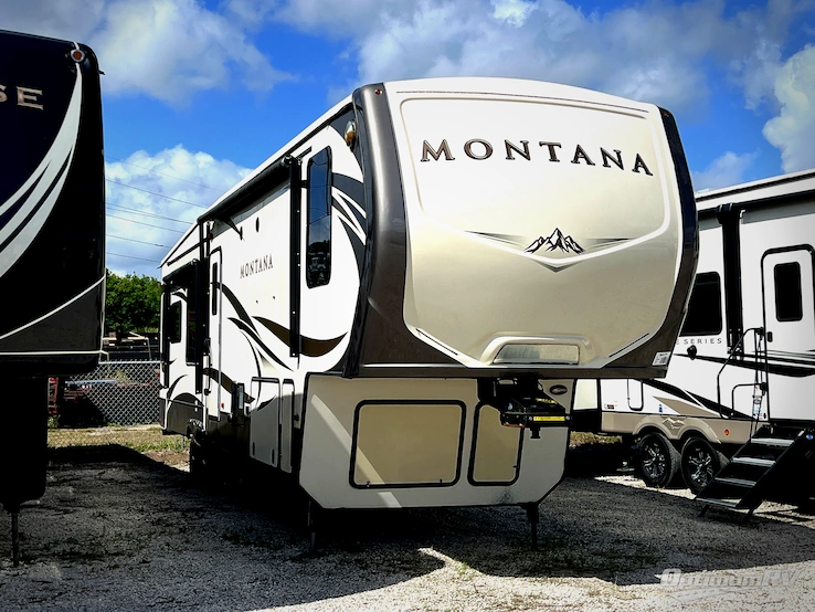2017 Keystone Montana 3721RL RV Photo 1