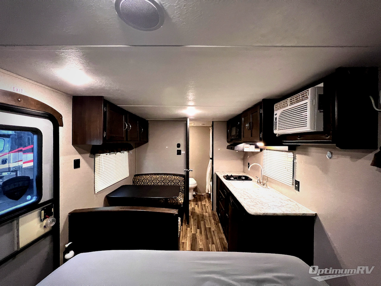 2019 Keystone Springdale Mini 1700FQ Photo 2