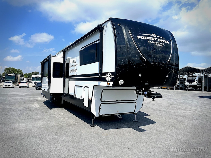 2025 East To West Takoda 399TH RV Photo 1