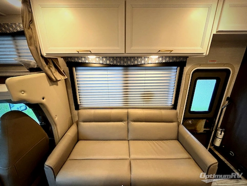2024 Thor FREEDOM ELITE 28HE RV Photo 3