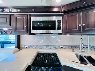 2016 Itasca Meridian 36M RV Photo 3