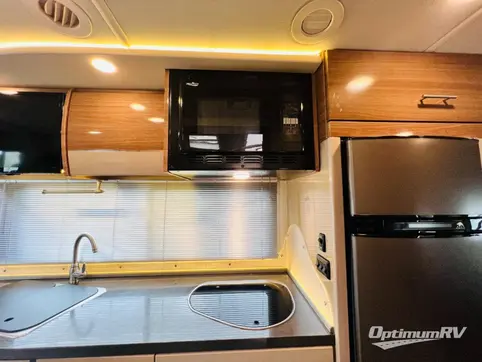 2016 Itasca Navion 24G RV Photo 3