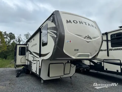 Used 2018 Keystone Montana 3721RL Featured Photo