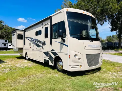 Used 2018 Winnebago Vista 32YE Featured Photo