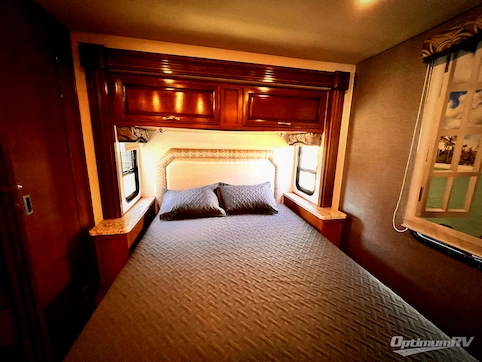 2017 Fleetwood Flair LXE 31W RV Photo 4