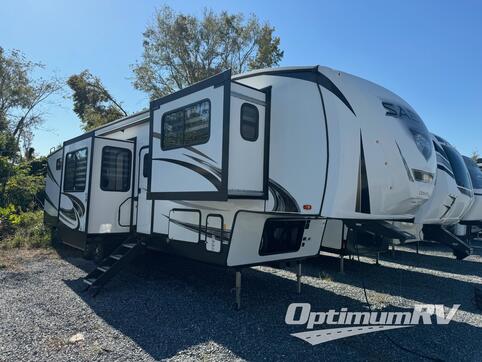 Used 2021 Forest River Sabre 37FLH Featured Photo