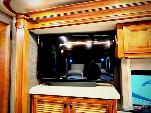 2020 Tiffin Allegro Bus 45 MP RV Photo 4