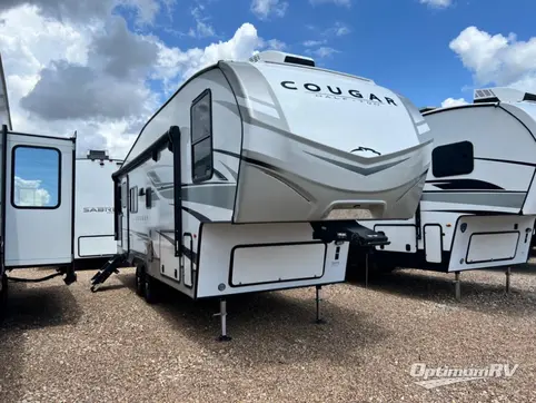 New 2025 Keystone RV Cougar Half-Ton 24RDS Featured Photo