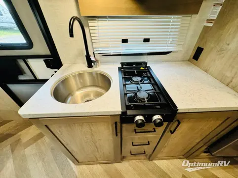 2022 Ember Overland Series 221MDB RV Photo 4