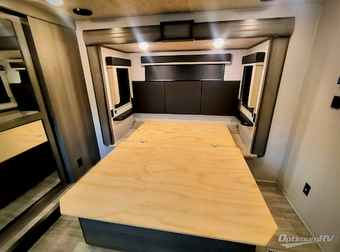 2021 Keystone Montana 3781RL RV Photo 4