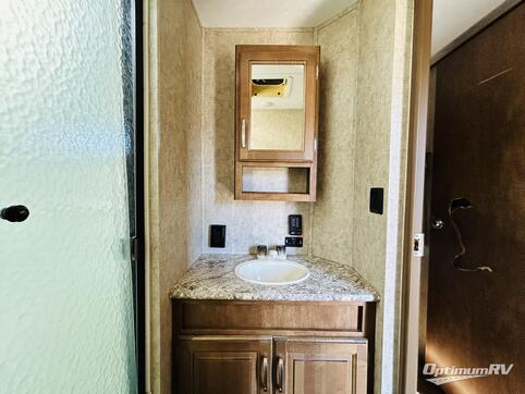 2018 Forest River Wildcat 311RKS RV Photo 4