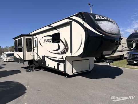 Used 2015 Keystone alpine 3556RL Featured Photo